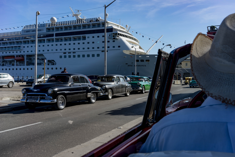 Illustration for article titled Here's What Cuba's Car Scene Looks Like In 2017